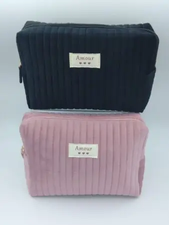 Pochette cosmétique en velour "Amour" GM coloris assortis