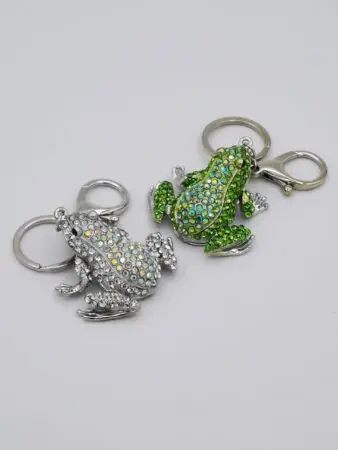 Porte-clés grenouille en métal silver & strass assortis