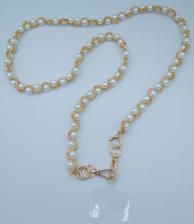 Collier perle accroche téléphone