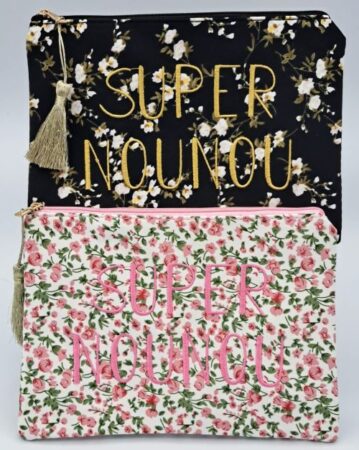 Pochette cosmétique en tissu " Super nounou" coloris assortis