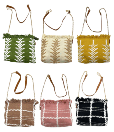 Sac a bandouliere en polyeste. Couleurs assorties